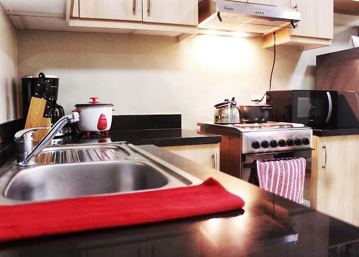 Stayhere Burgos Circle 1 Bedroom Avant@fort Gym Apartment *