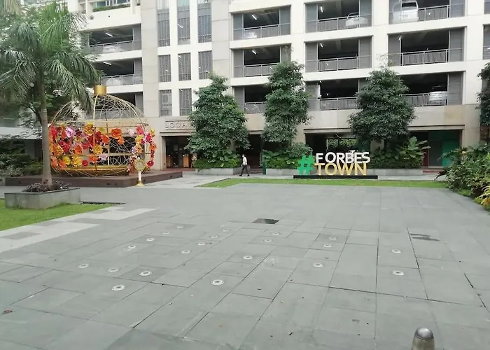 Stayhere Burgos Circle 1 Bedroom Avant@fort Gym