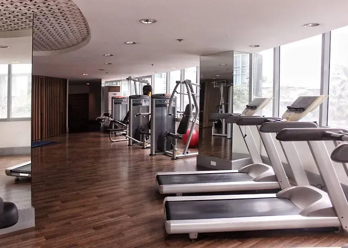 Stayhere Burgos Circle 1 Bedroom Avant@fort Gym *
