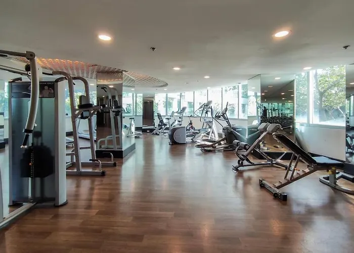 Stayhere Burgos Circle 1 Bedroom Avant@fort Gym Manila