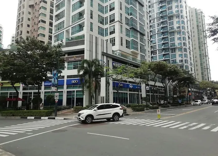 Stayhere Burgos Circle 1 Bedroom Avant@fort Gym
