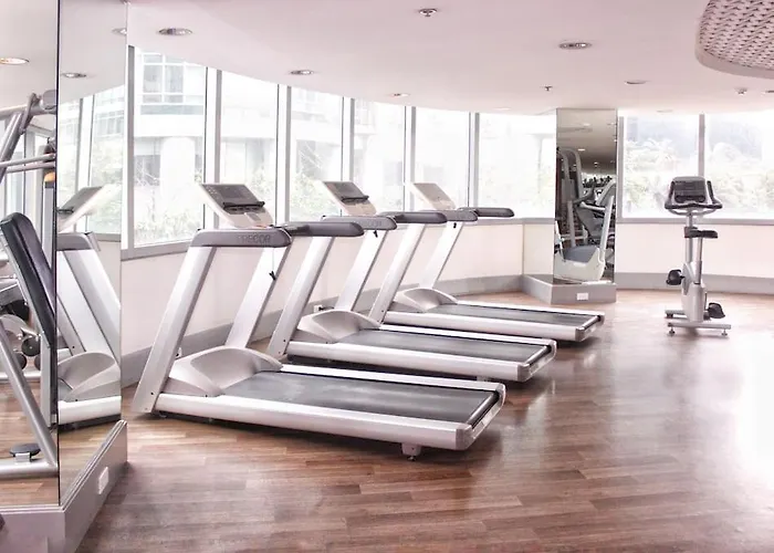 Apartment Stayhere Burgos Circle 1 Bedroom Avant@fort Gym *