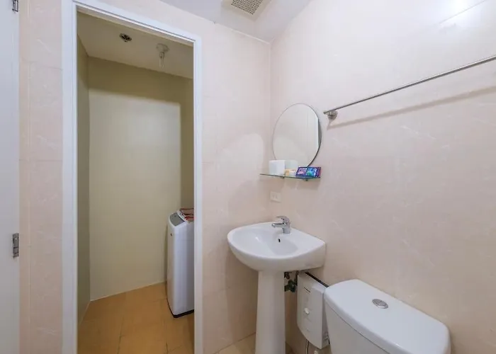 Stayhere Burgos Circle 1 Bedroom Avant@fort Gym Manila