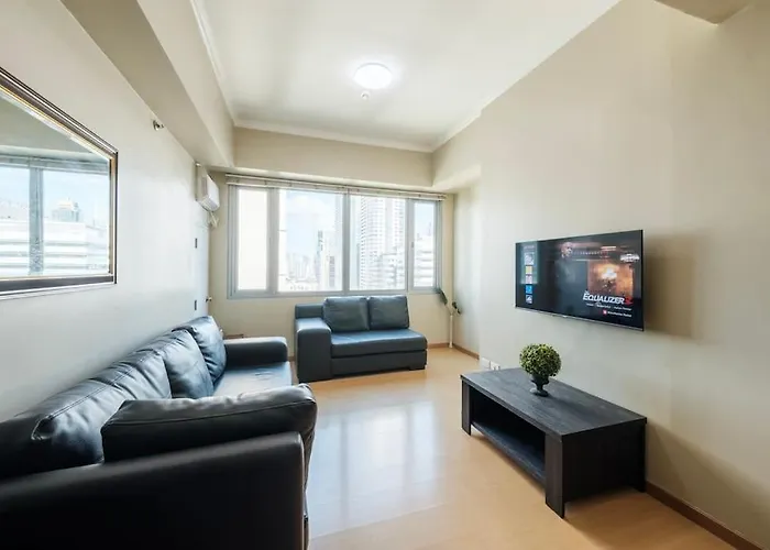 Stayhere Burgos Circle 1 Bedroom Avant@fort Gym